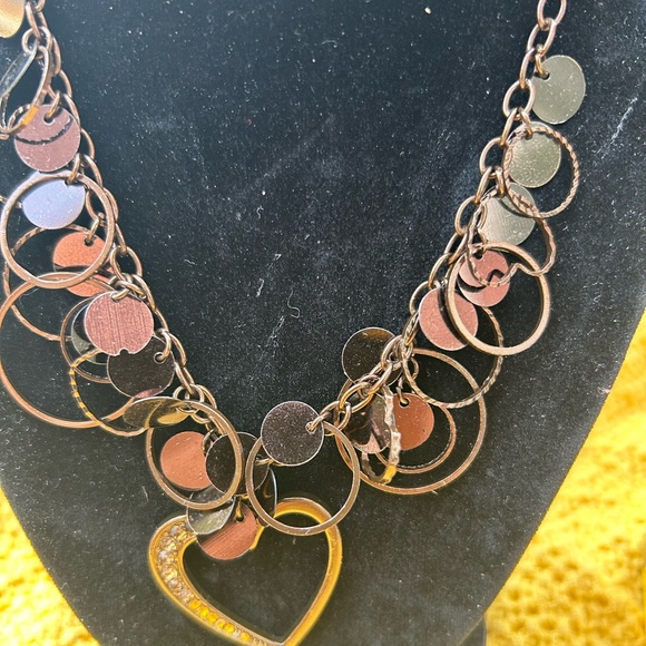 NWOT Beautiful Copper Color Heart Necklace 10” Length. - Picture 2 of 3